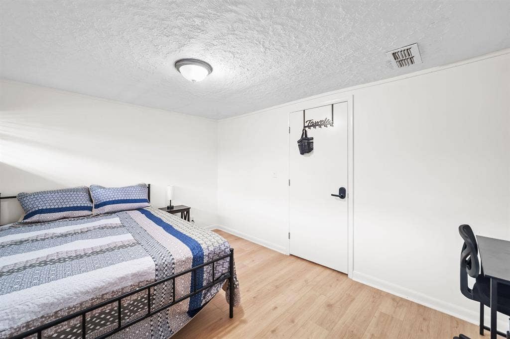 11 BR in Jacksonville