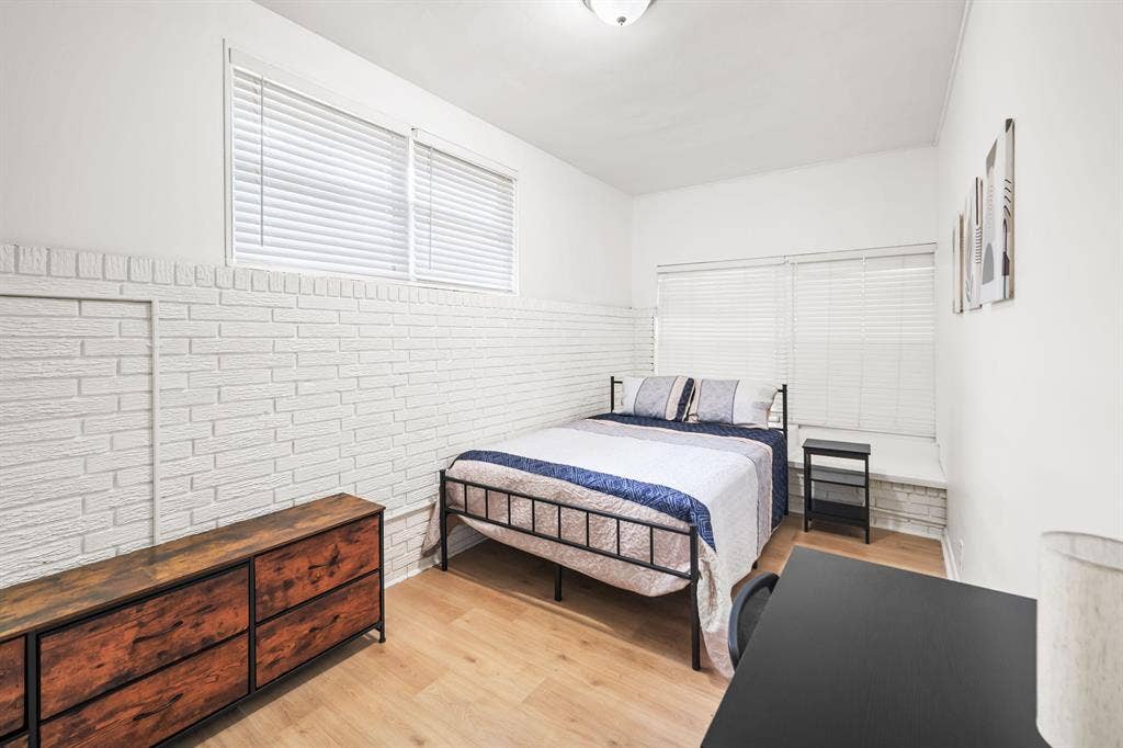 11 BR in Jacksonville