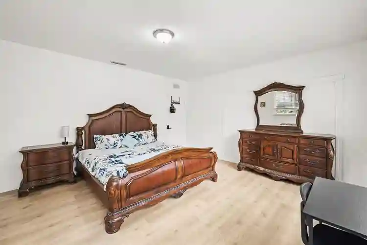 11 BR in Jacksonville