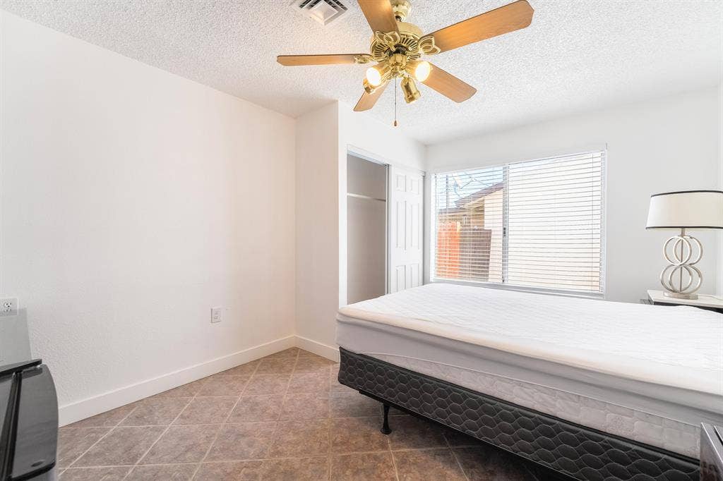 4 BR in Las Vegas