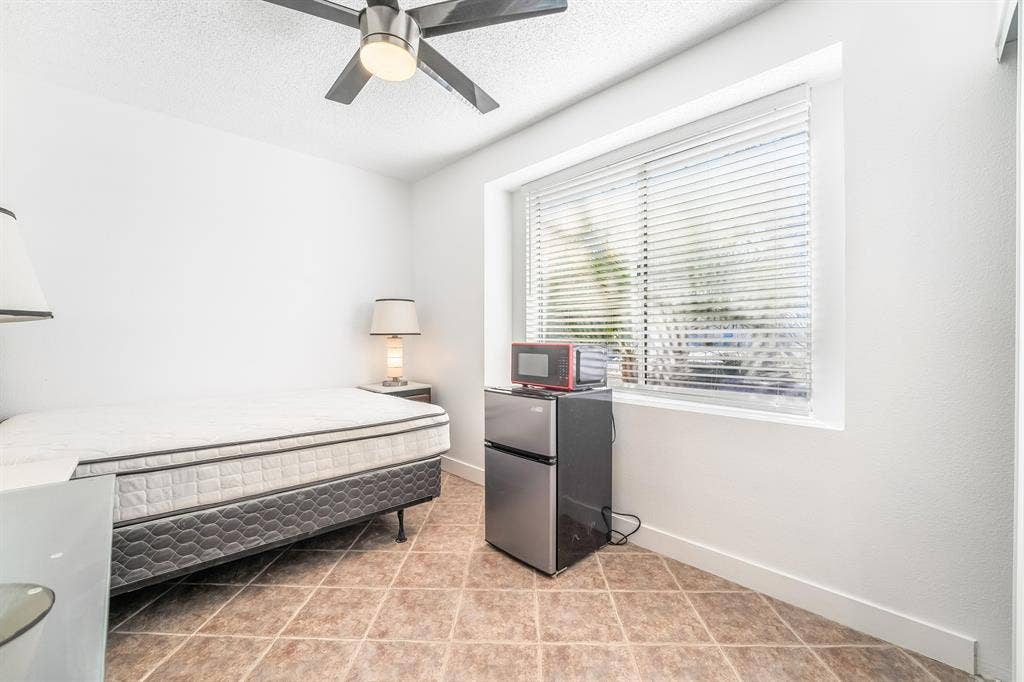 4 BR in Las Vegas