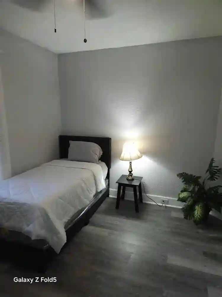 7 BR in Jacksonville