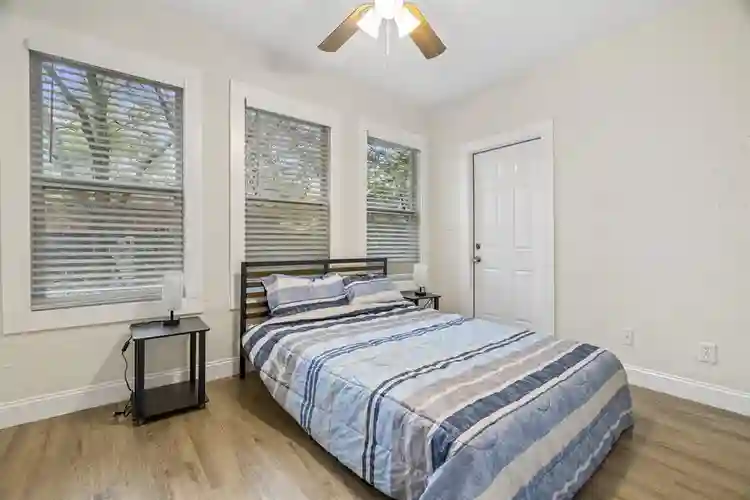5 BR in Tampa