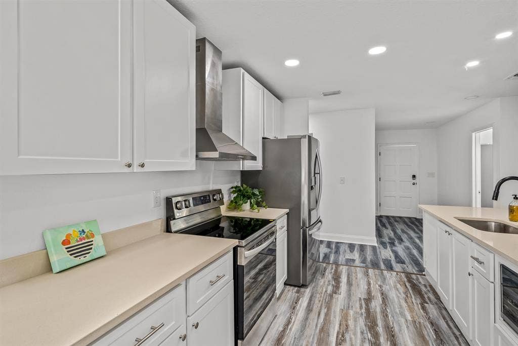 8 BR in Tampa