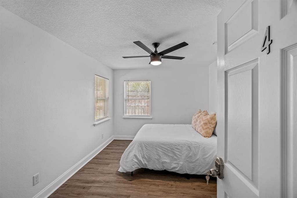 8 BR in Tampa