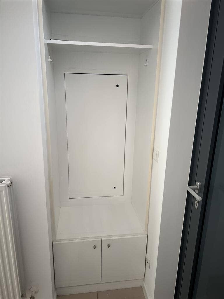 Light and central studio for rent