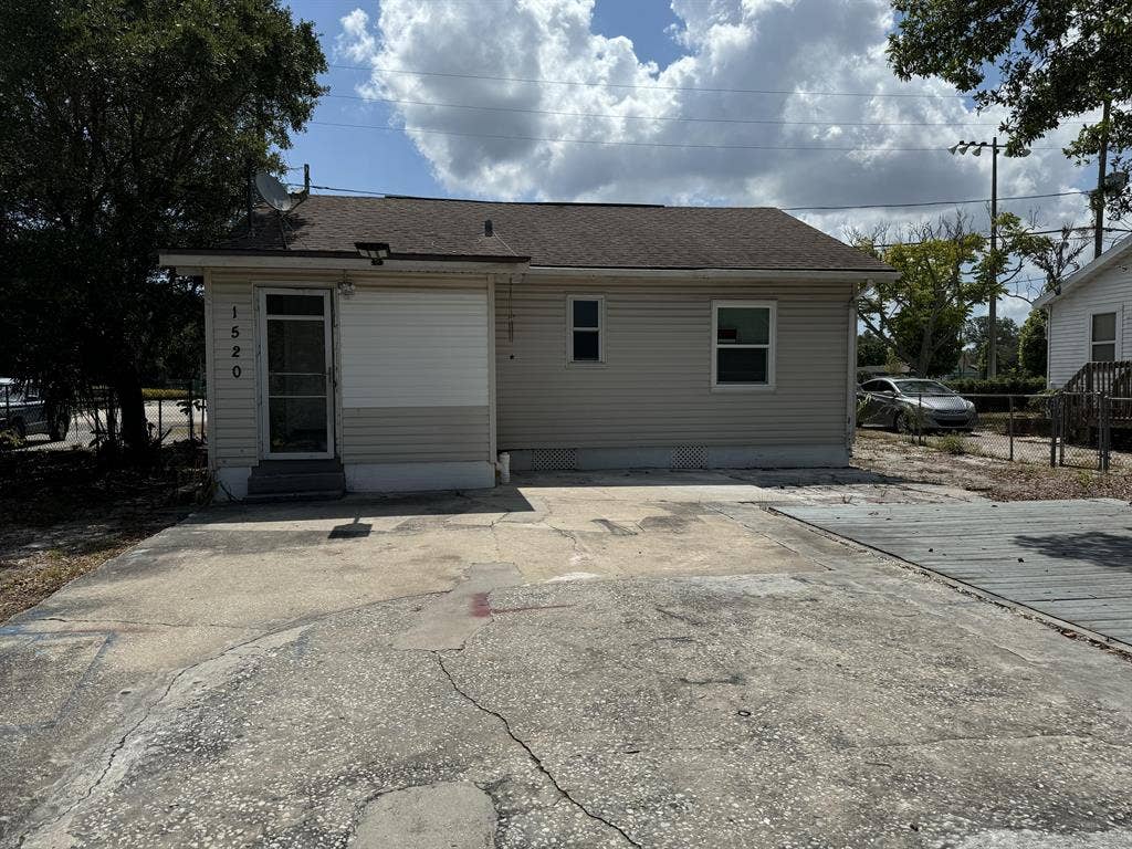 3 BR in Clearwater