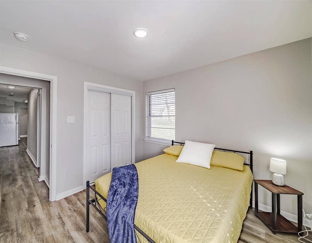 8 BR in Dallas