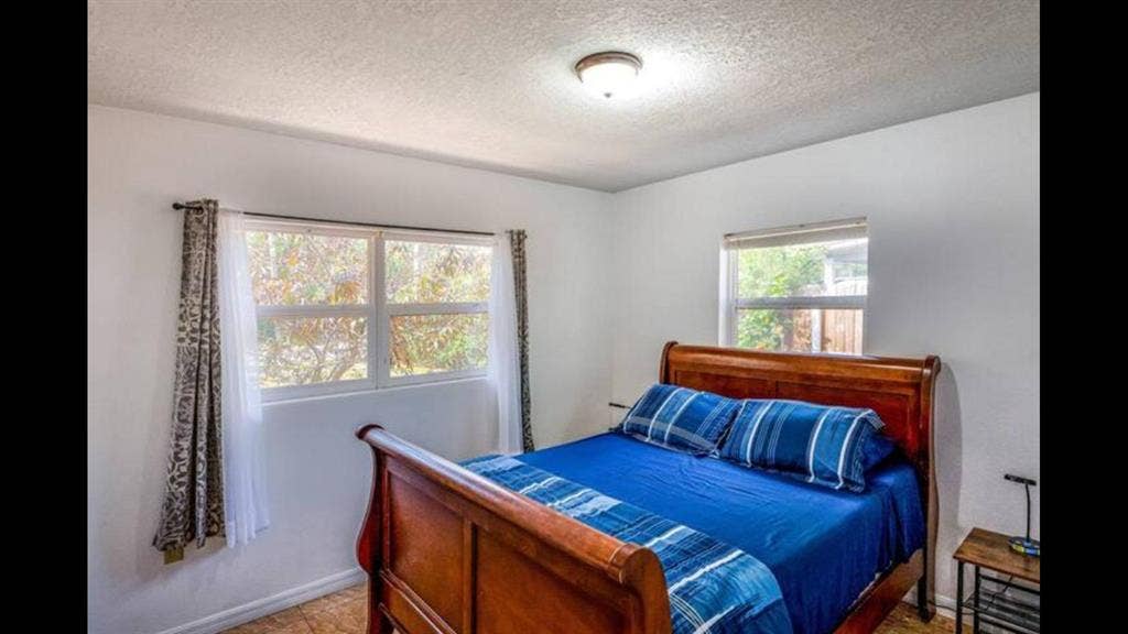2 BR in Orlando