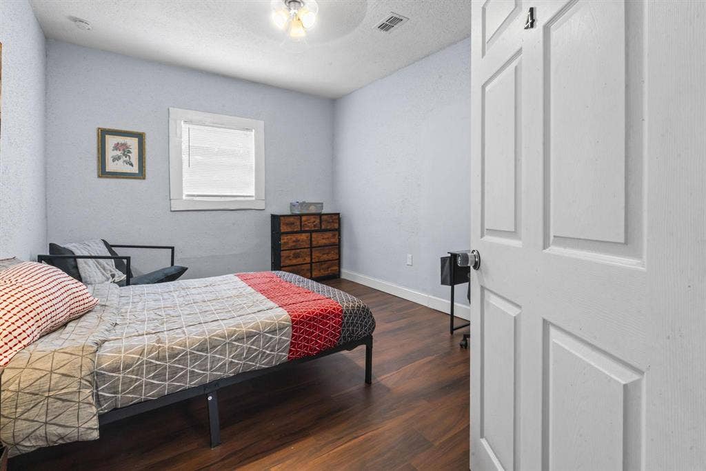 9 BR in Jacksonville
