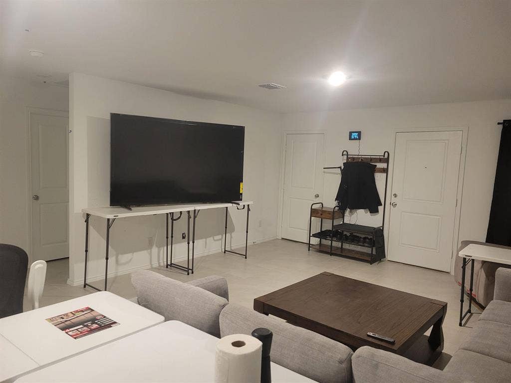 1 BR in Dallas