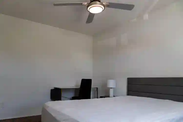 2 BR in Las Vegas