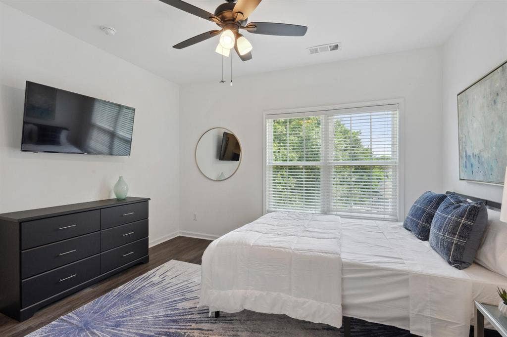 10 BR in Atlanta