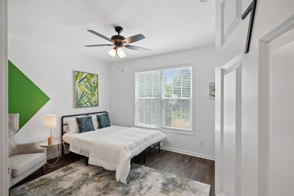 10 BR in Atlanta