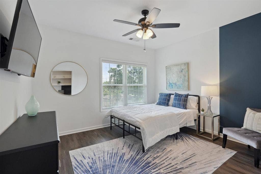 10 BR in Atlanta