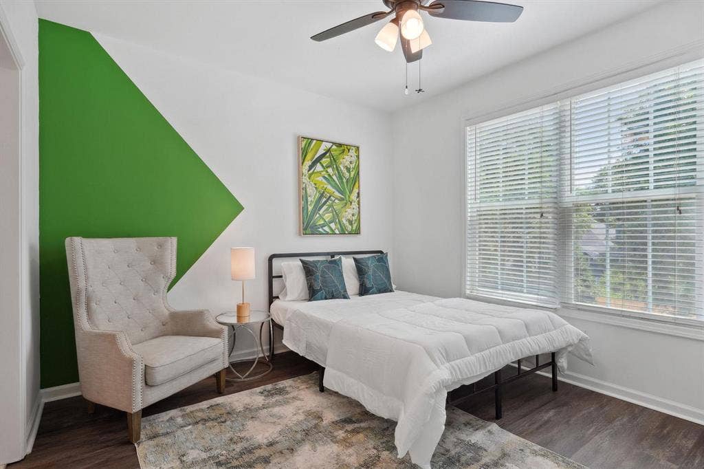 10 BR in Atlanta