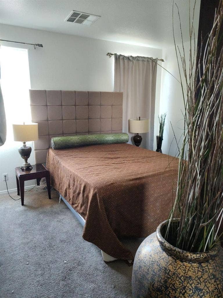 3 BR in Las Vegas