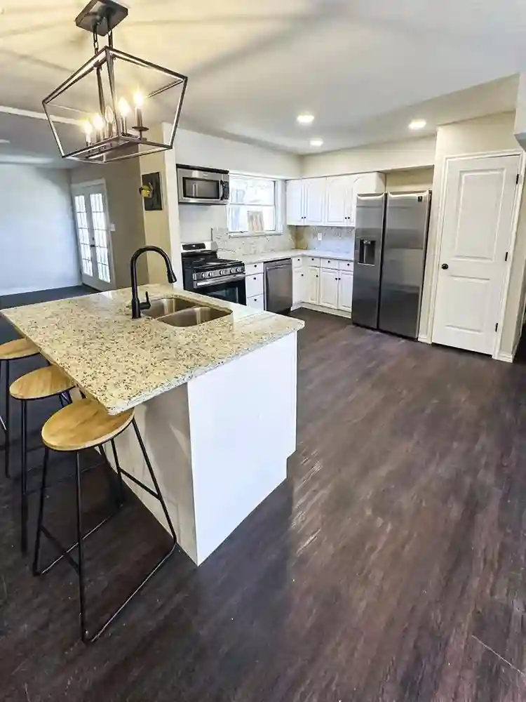 7 BR in Dallas