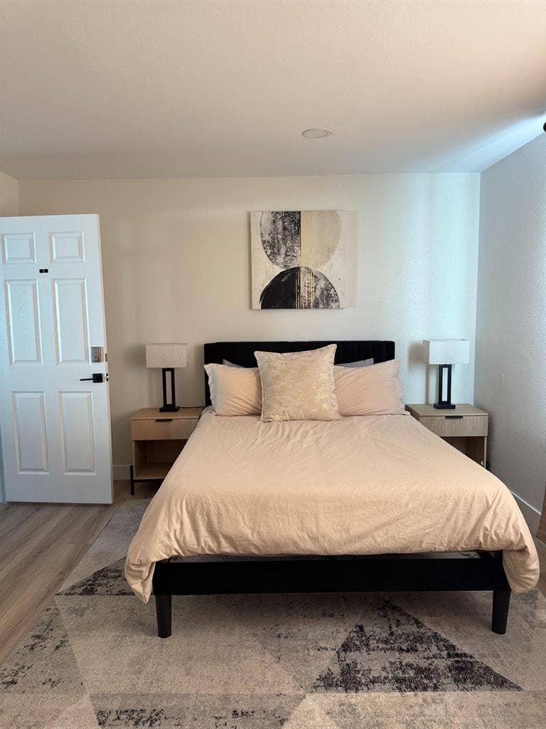 5 BR in Las Vegas