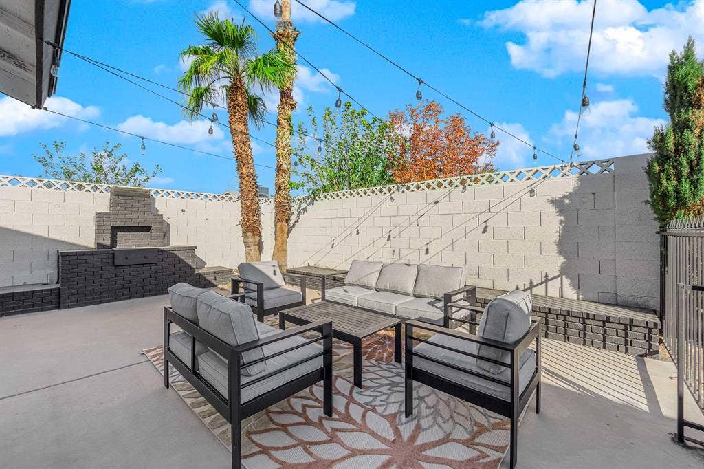 5 BR in Las Vegas