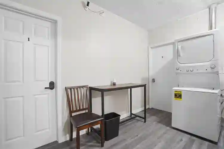 8 BR in Jacksonville