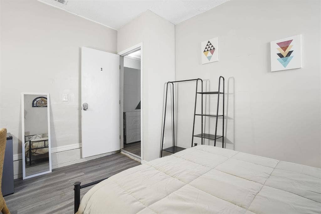 8 BR in Jacksonville