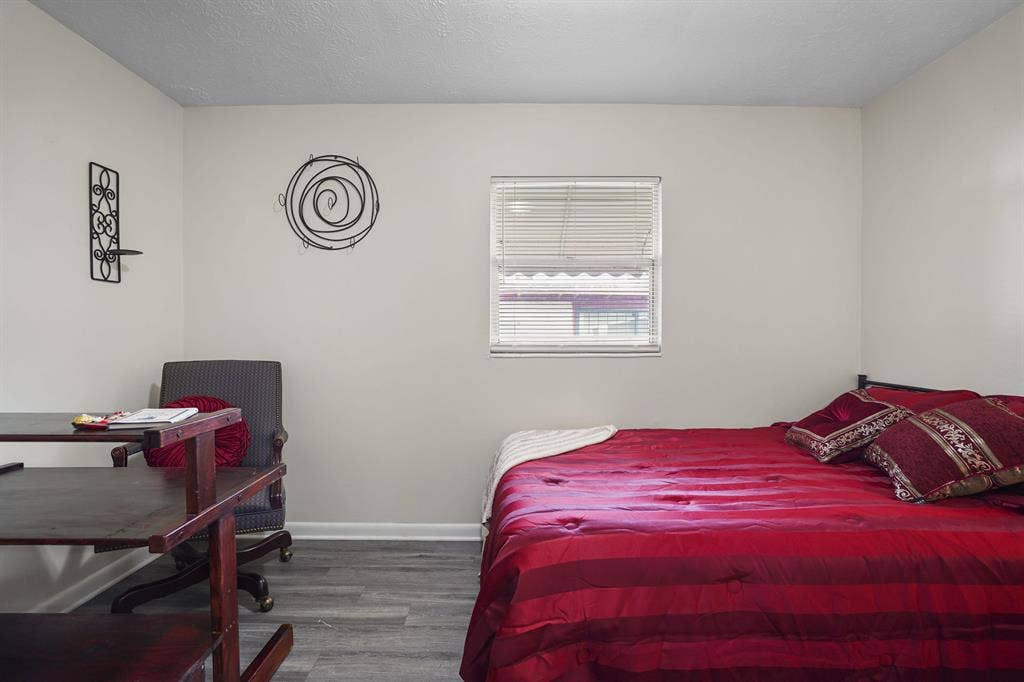 8 BR in Jacksonville