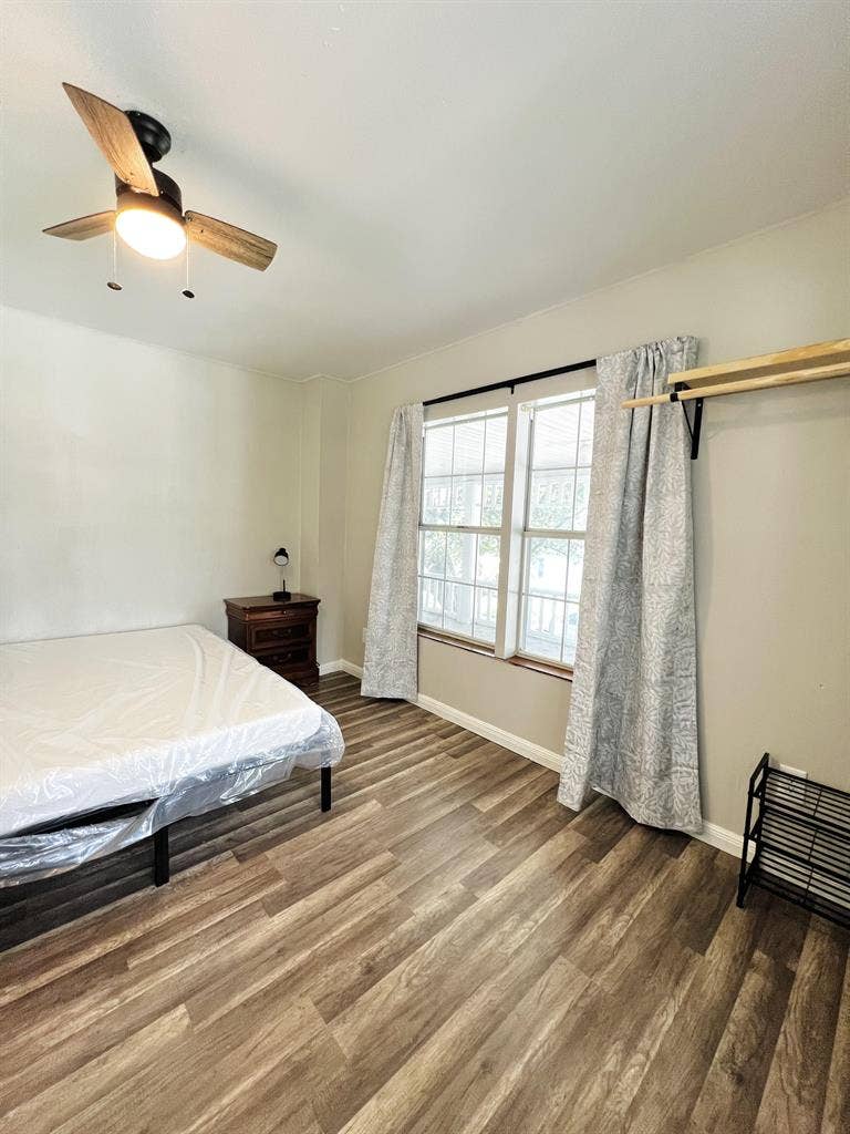 7 BR in Highlands