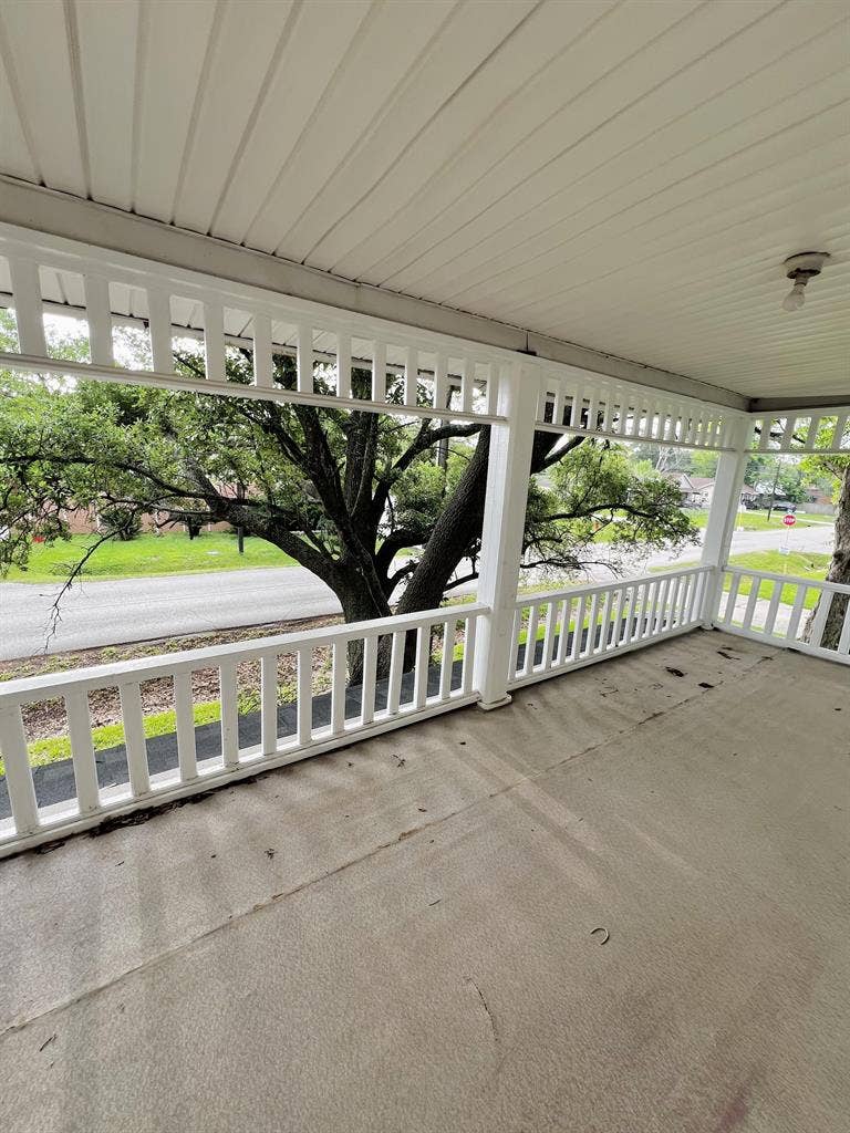 7 BR in Highlands