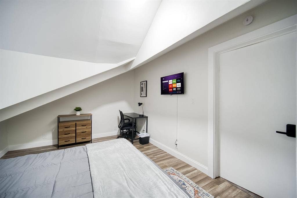 8 BR in Jacksonville