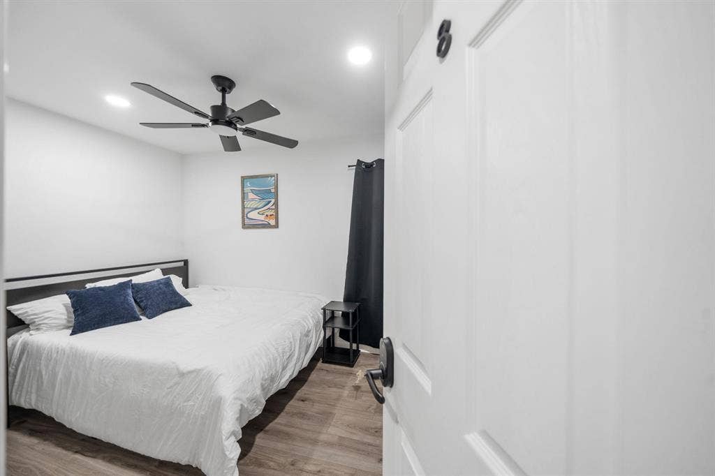 6 BR in Houston