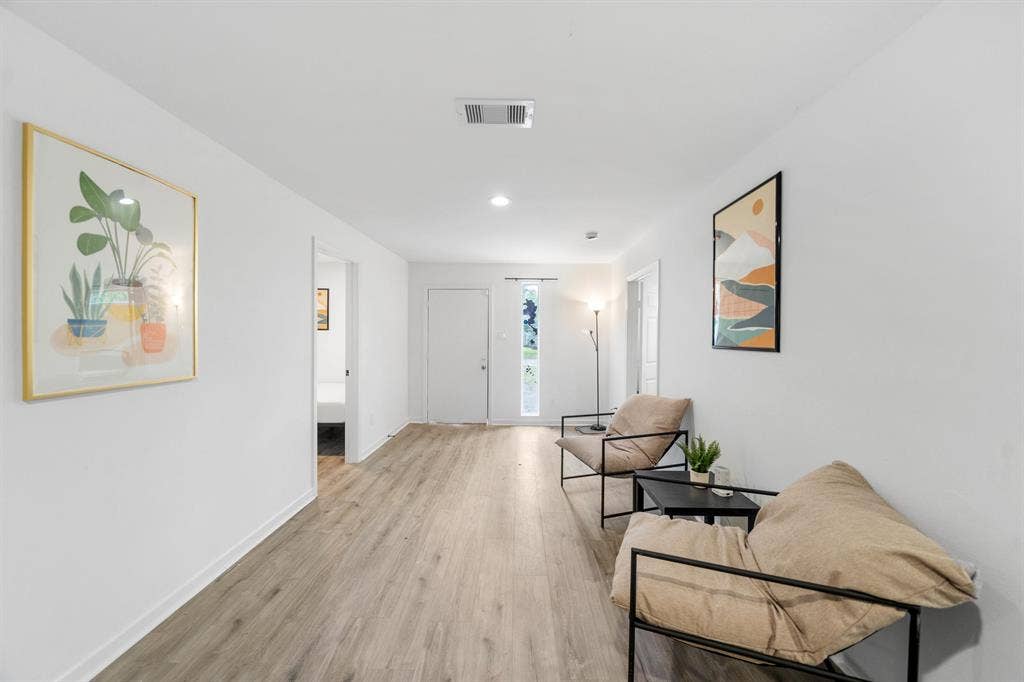 6 BR in Houston