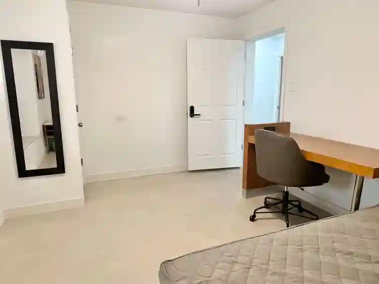 9 BR in Phoenix