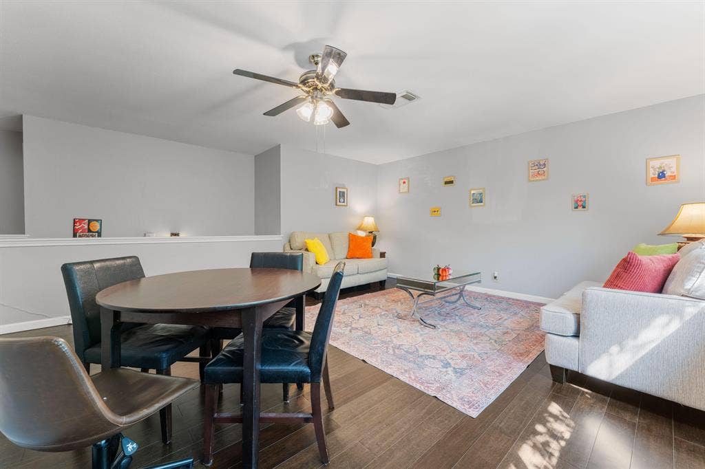 5 BR in Converse