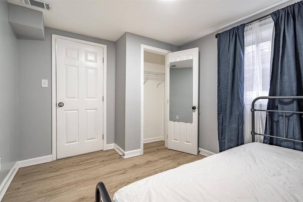 9 BR in Atlanta