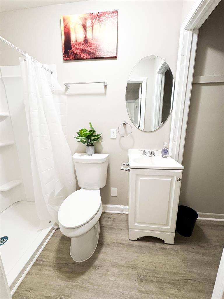 8 BR in Decatur