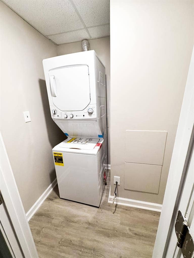 8 BR in Decatur