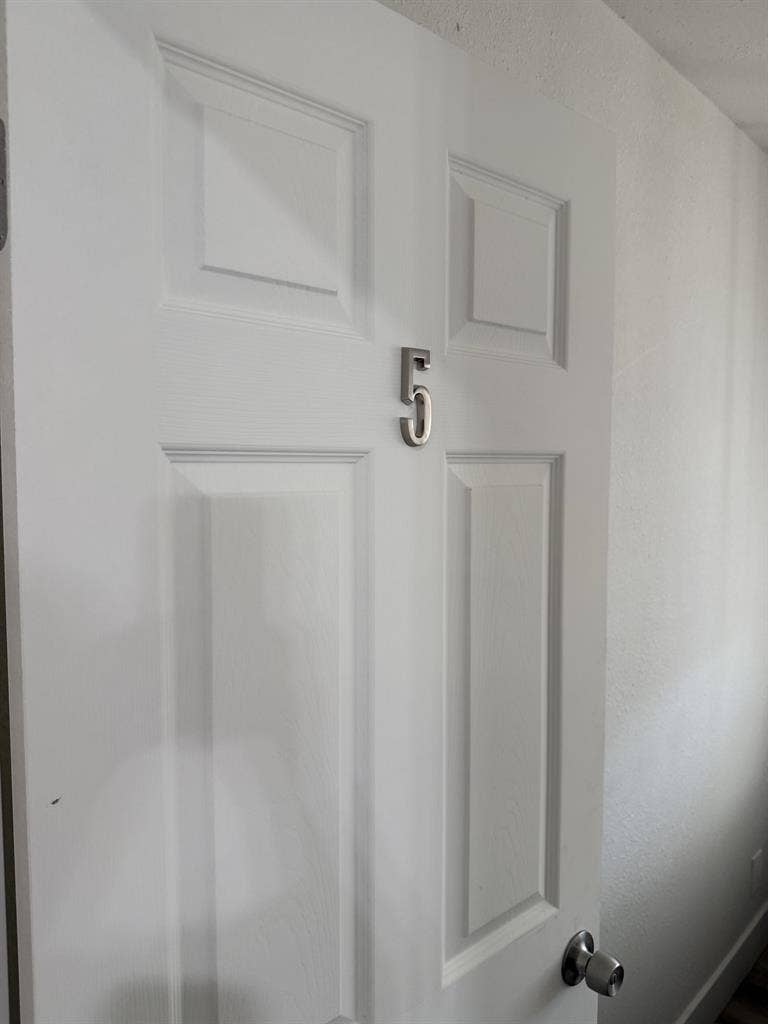 9 BR in Las Vegas