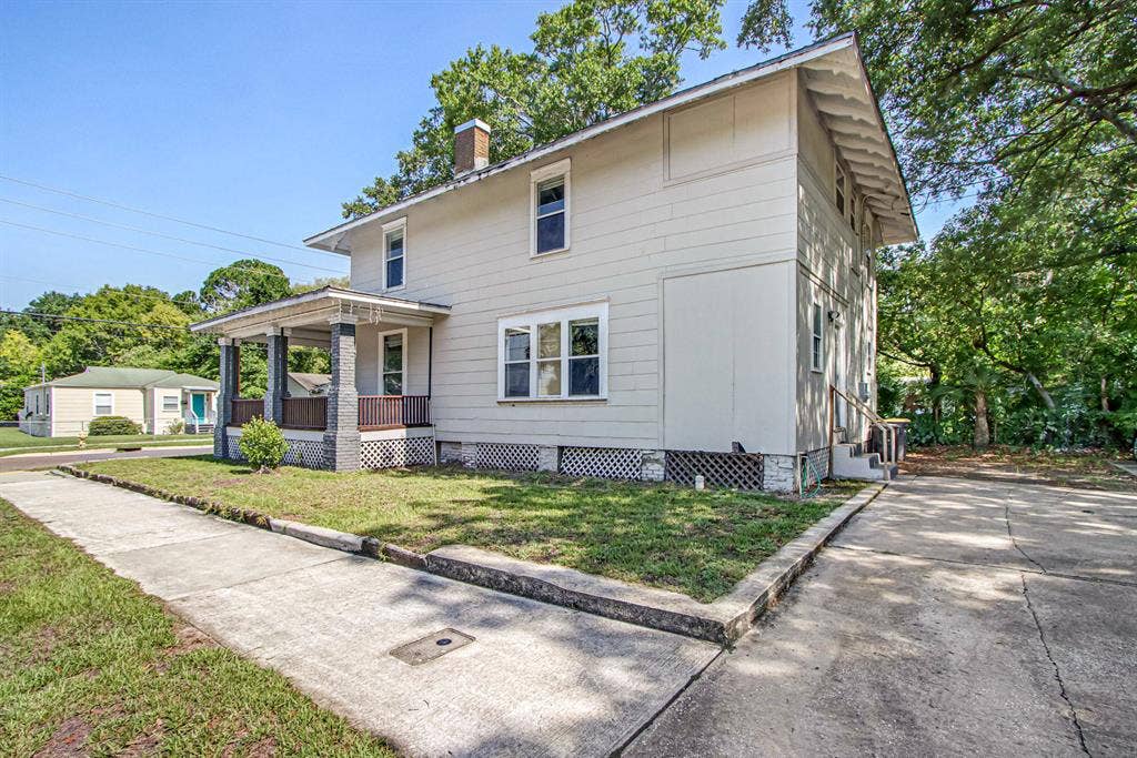 8 BR in Jacksonville