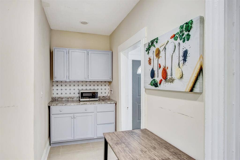 8 BR in Jacksonville