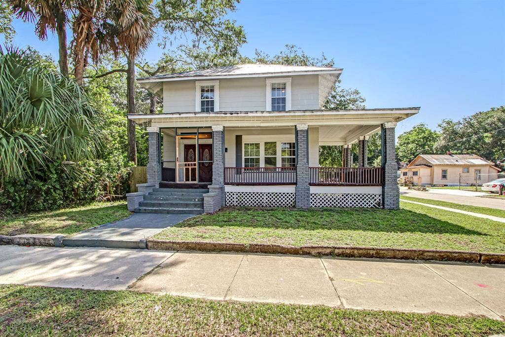 8 BR in Jacksonville