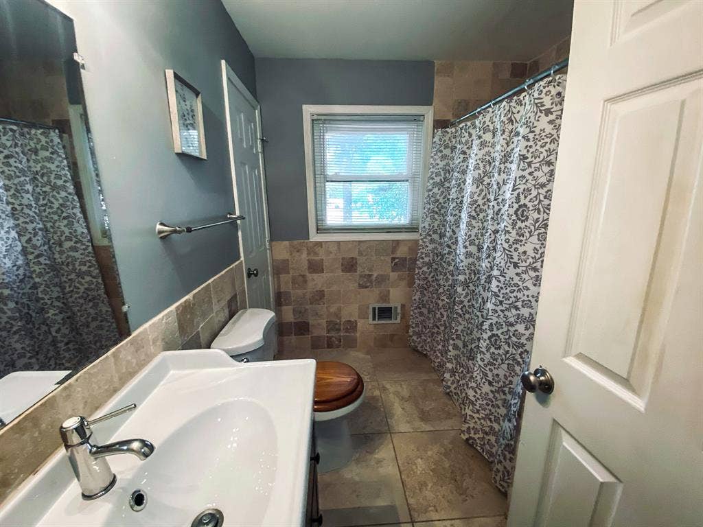6 BR in Decatur