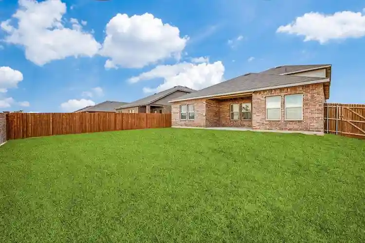 4 BR in Dallas