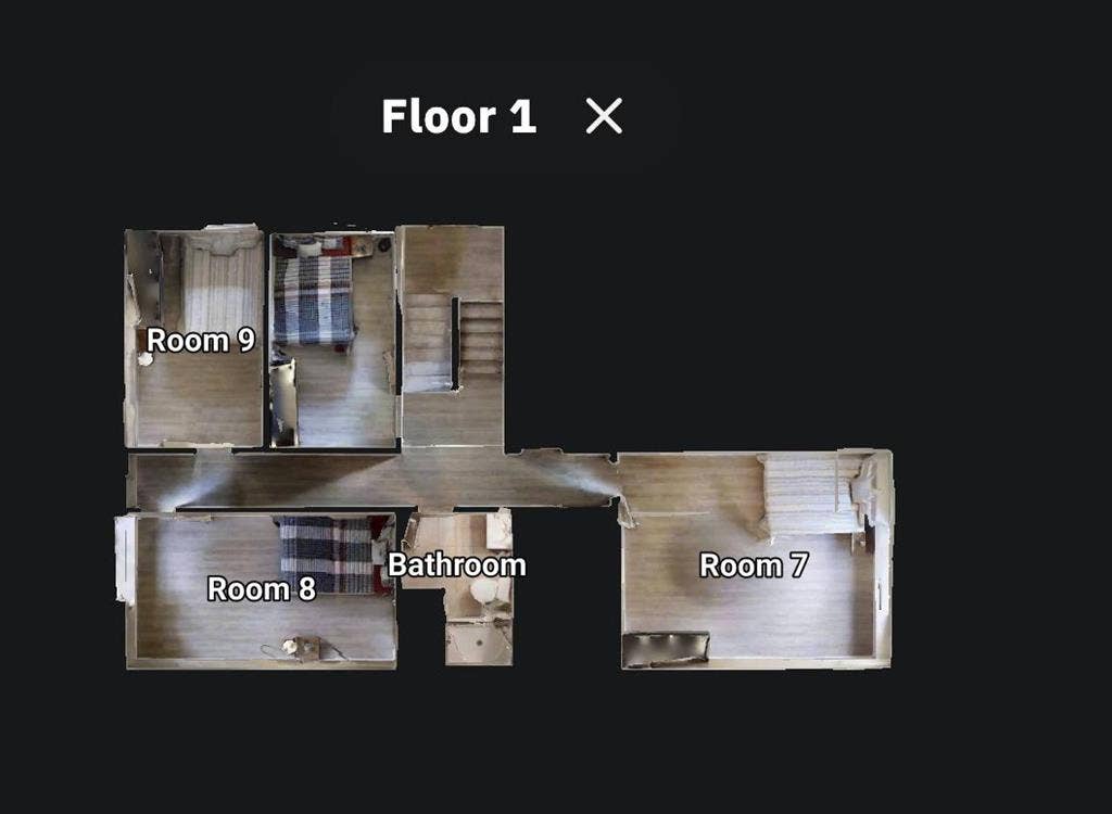 5 BR in College Park