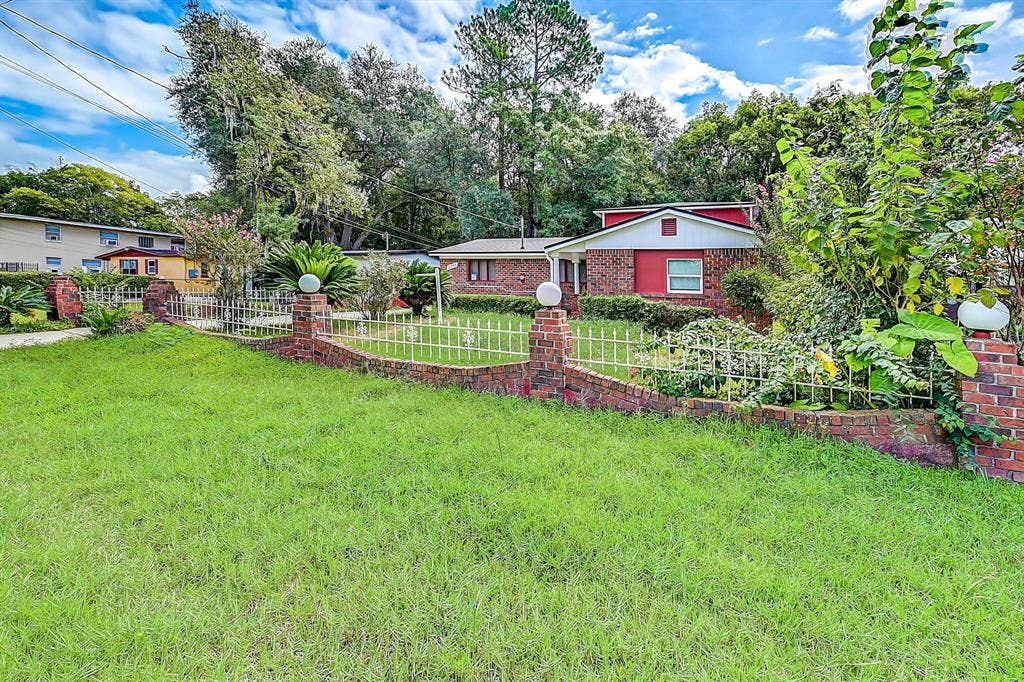 8 BR in Jacksonville