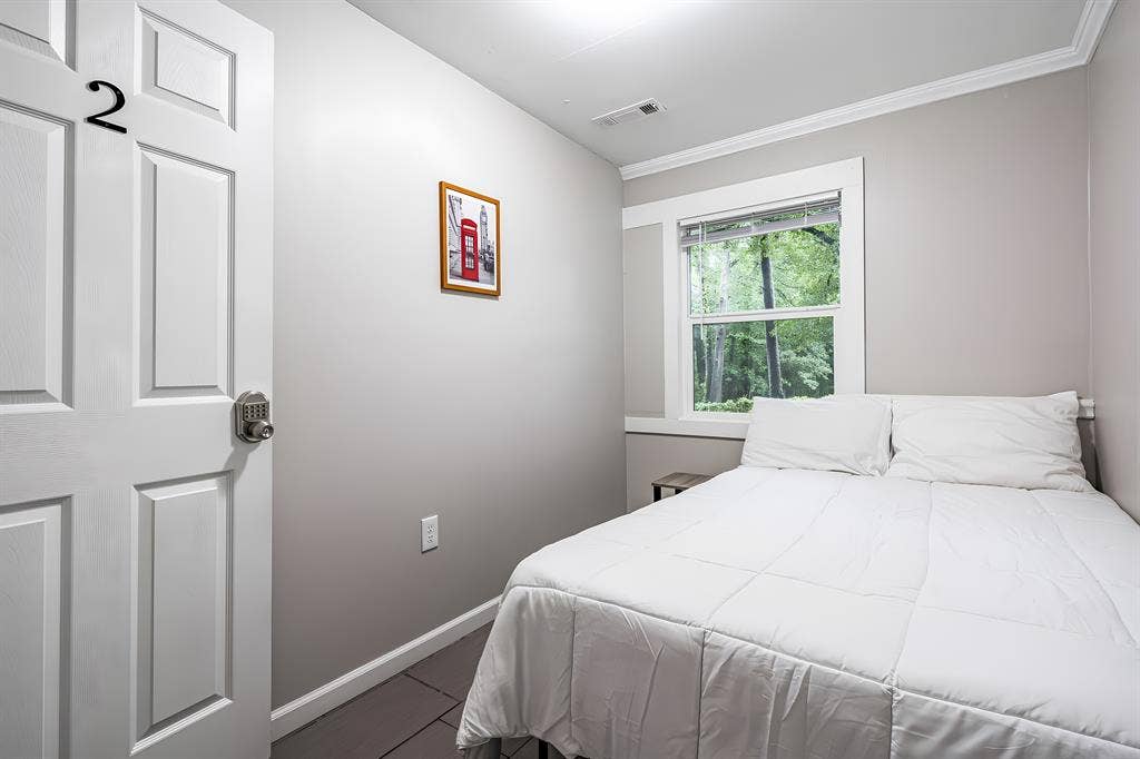 9 BR in Atlanta