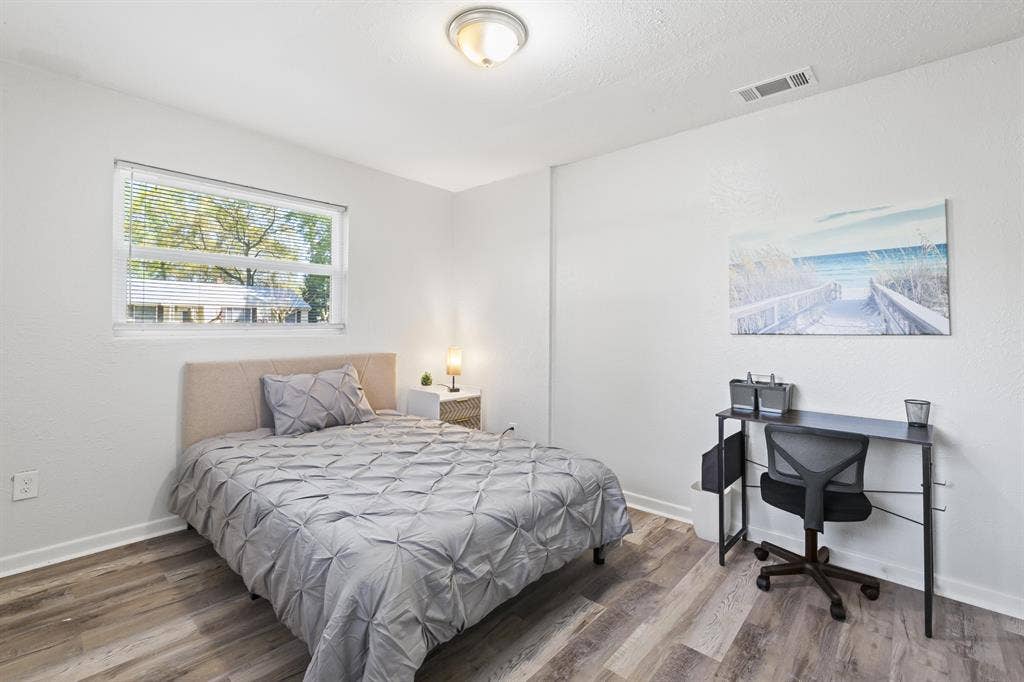 7 BR in Jacksonville