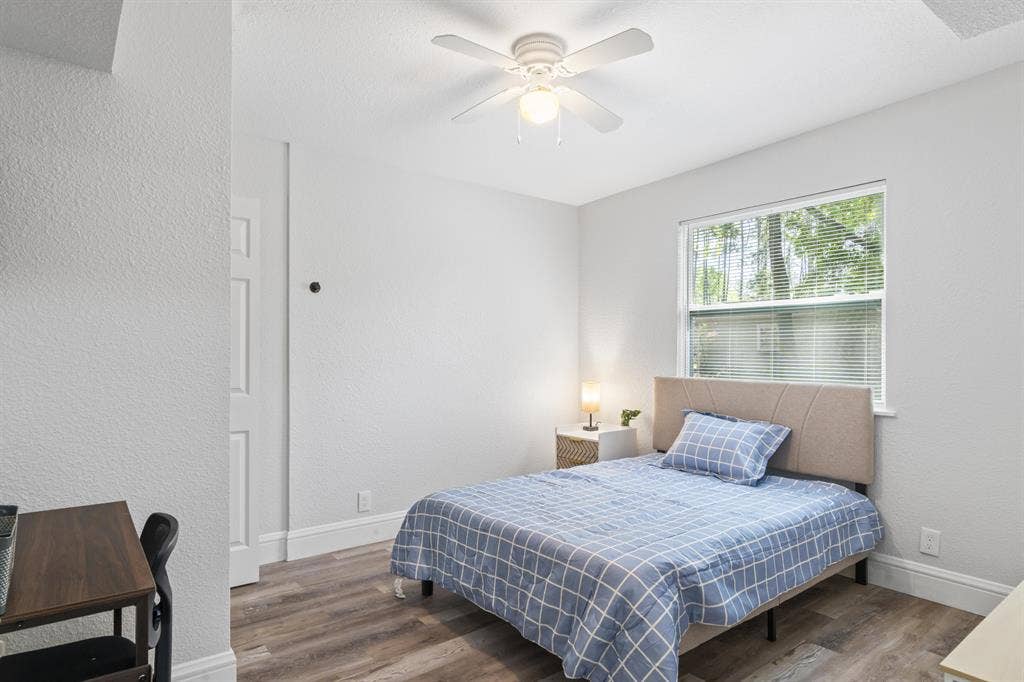 7 BR in Jacksonville