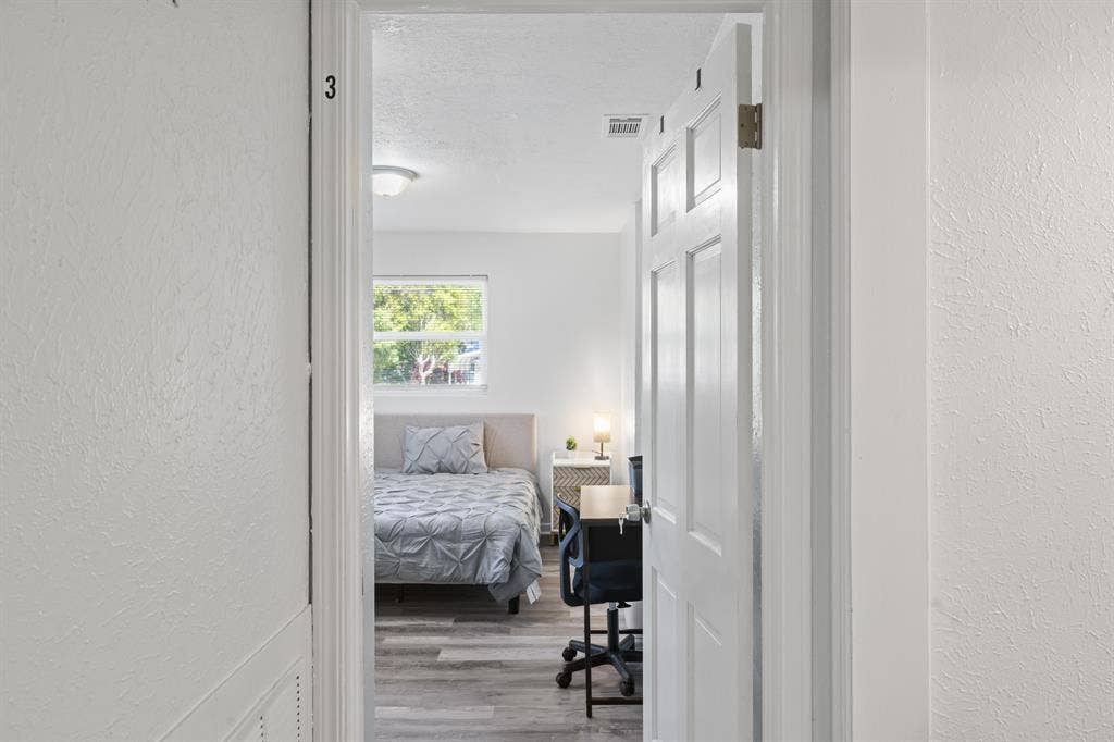 7 BR in Jacksonville