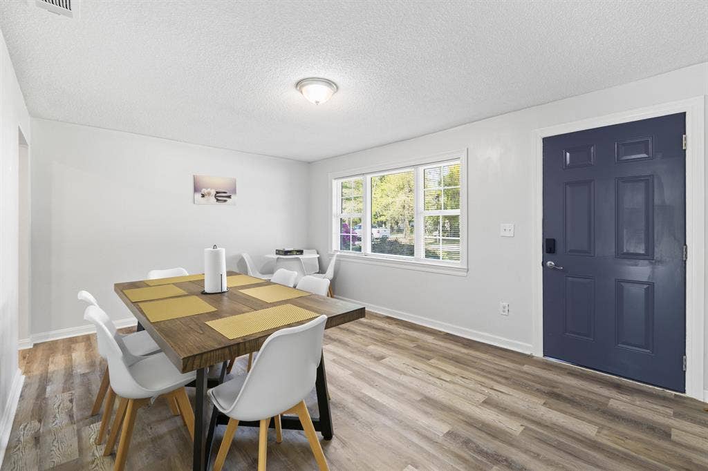 7 BR in Jacksonville